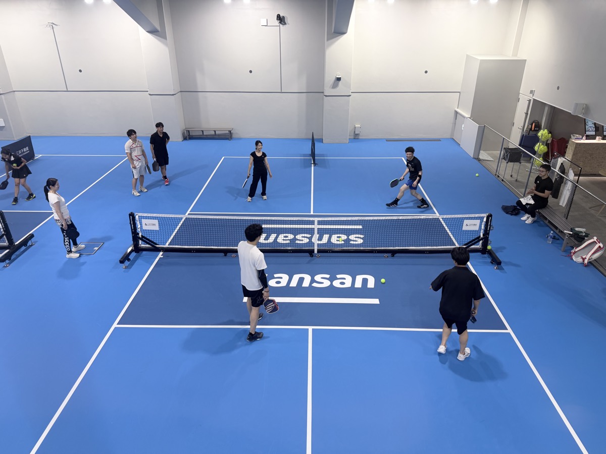 ダブルスで試合をするメンバー